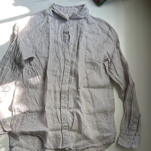 Uniqlo Women’s Grey Button-Up Shirt